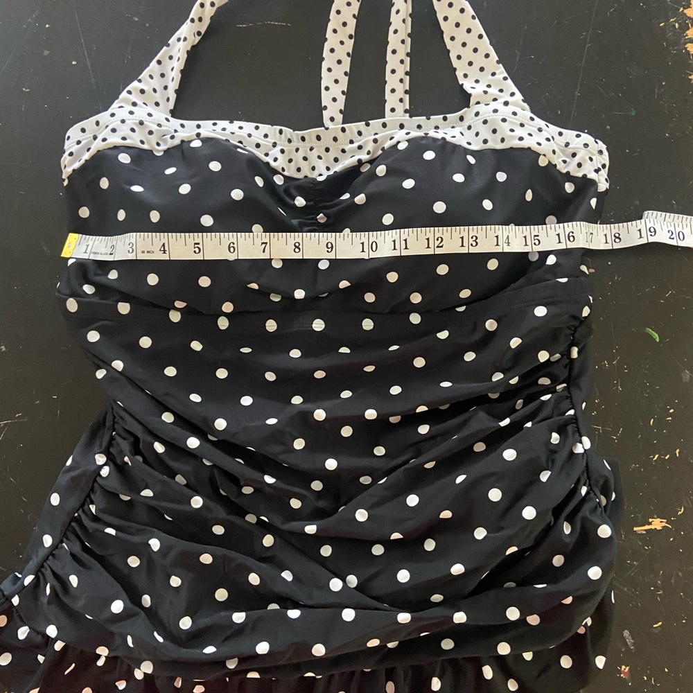 One piece swimsuit
